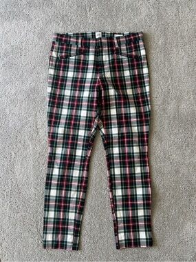 GAP Signature Skinny Ankle Plaid Pants in Green, Red & Cream